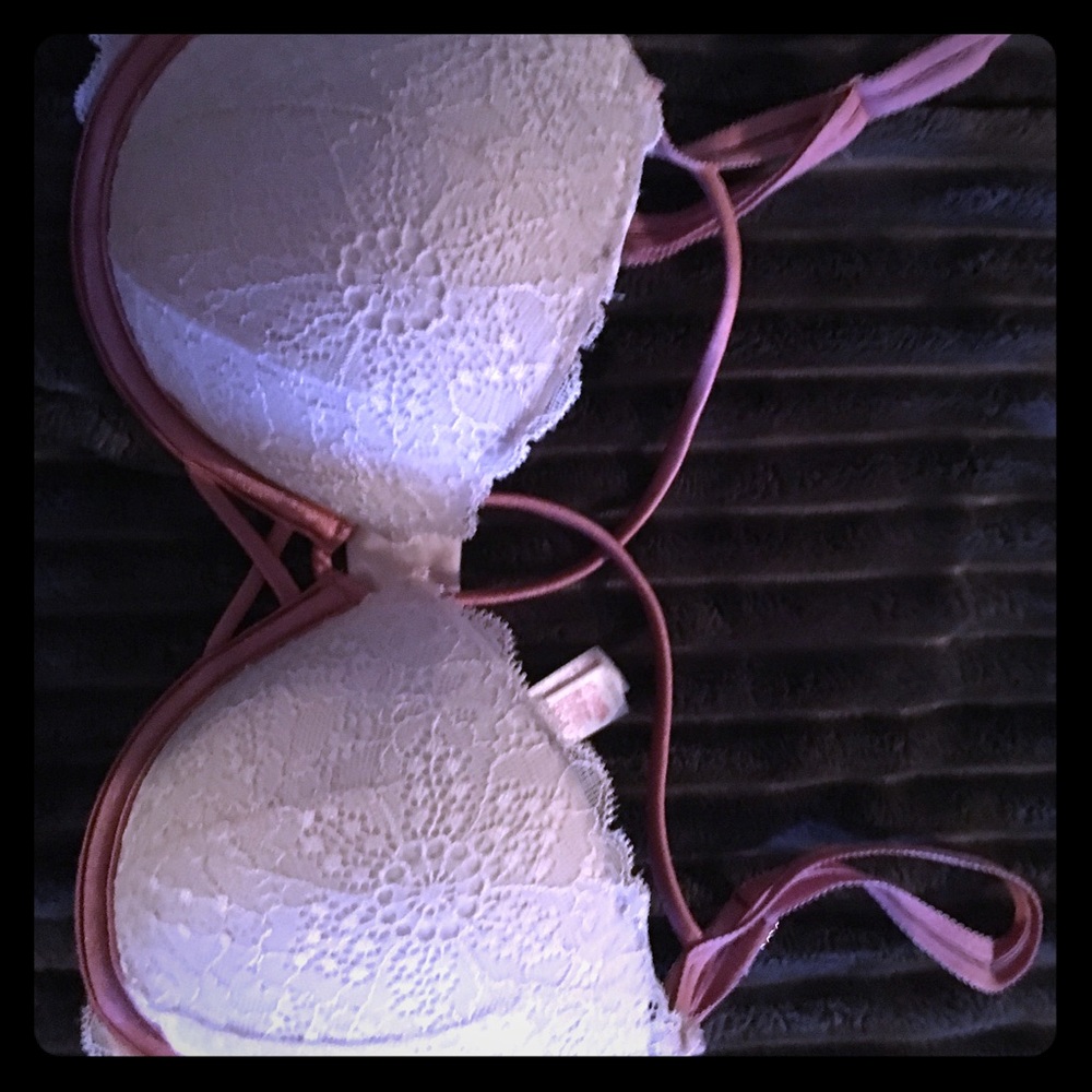 Pink bra 34 d